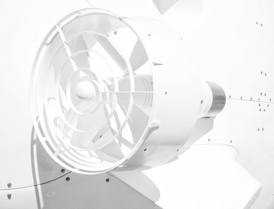 贴片电容与贴片电阻的常见故障排查及正品保障策略